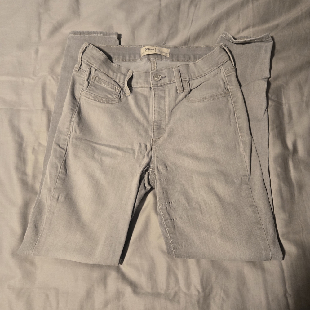 GAP Women's Light Gray Straight Leg Jeans